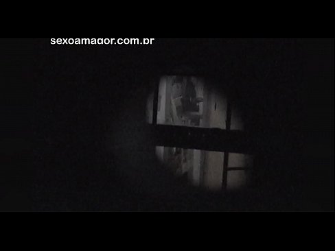 ❤️ Si Blondie ay lihim na nakunan ng video ng isang voyeur ng kapitbahayan na nakatago sa likod ng mga guwang na brick ❤ dekalidad na sex sa tl.stroybassein.ru